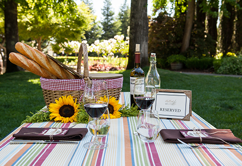 Wine Flight and Picnic Lunch